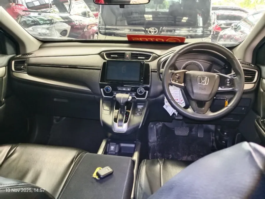 Foto Mobil Bekas Dashboard Honda CR-V 2.0 tahun 2020