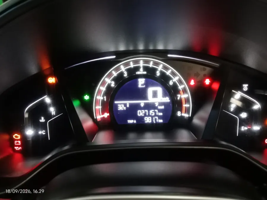 Foto Mobil Bekas Odometer Honda CR-V 2.0 tahun 2020
