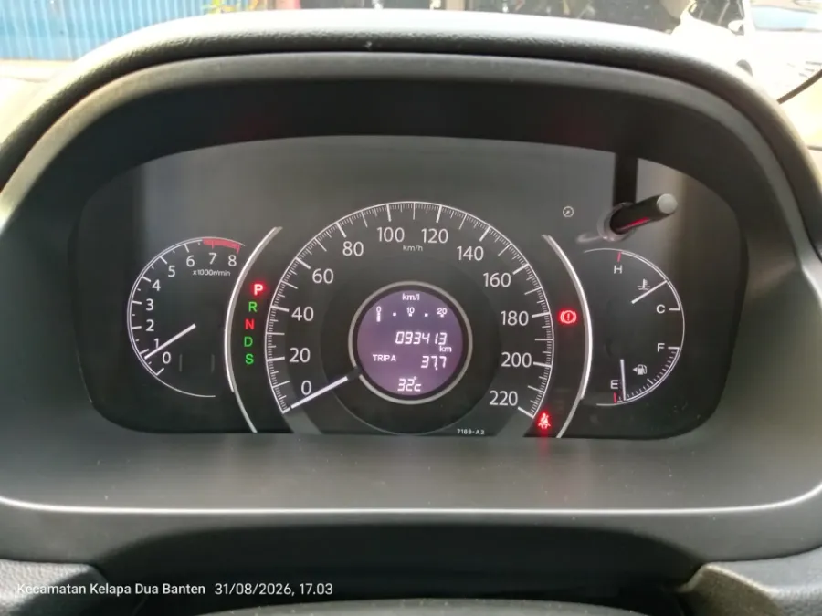 Foto Mobil Bekas Odometer Honda CR-V 2.0 RM1 tahun 2016