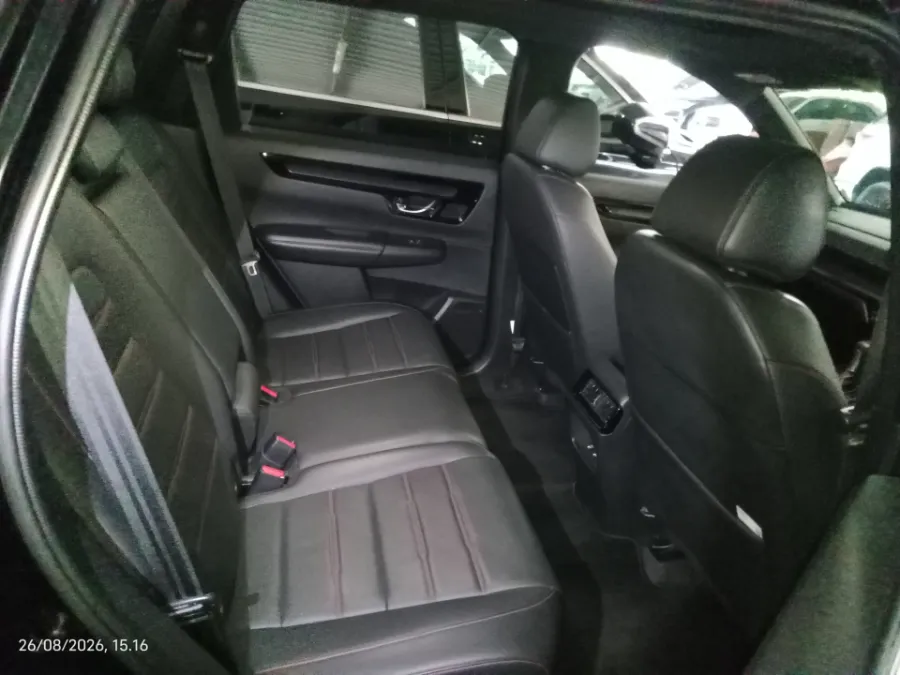 Foto Mobil Bekas Kabin Belakang Honda CR-V 2.0 RS Hybrid tahun 2023