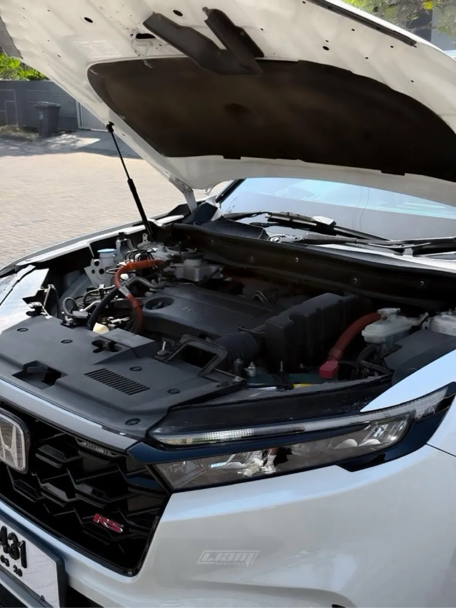 Foto Mobil Bekas Mesin Honda CR-V 2.0 RS Hybrid tahun 2023
