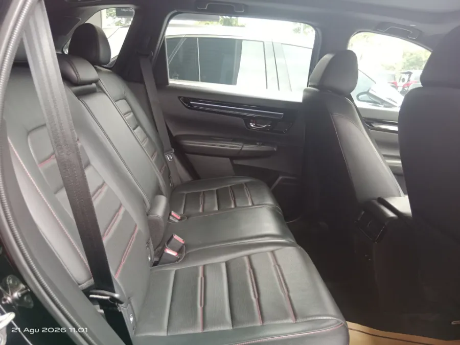 Foto Mobil Bekas Kabin Belakang Honda CR-V 2.0 RS Hybrid tahun 2024