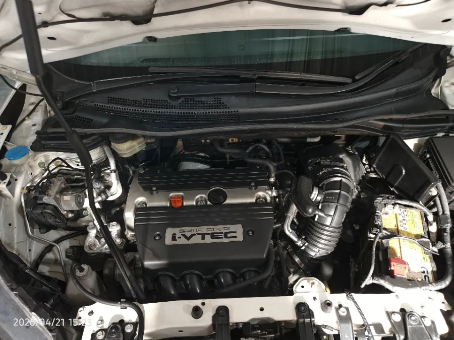Foto Mobil Bekas Mesin Honda CR-V 2.4 Prestige tahun 2014