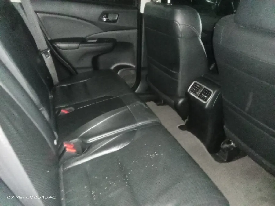 Foto Mobil Bekas Kabin Belakang Honda CR-V 2.4 RM3 tahun 2015