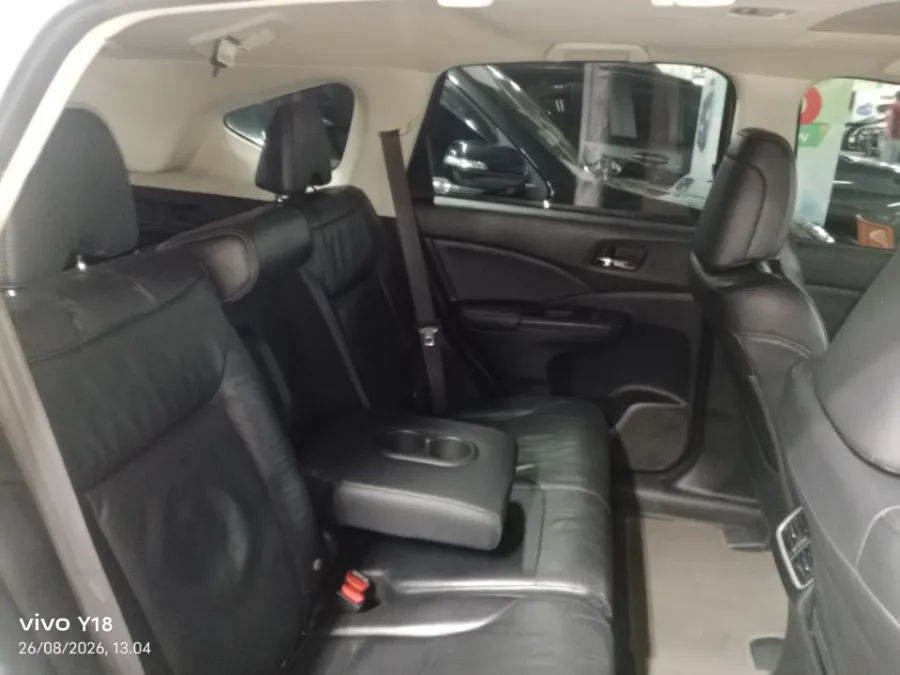 Foto Mobil Bekas Kabin Belakang Honda CR-V 2.4 RM3 tahun 2016