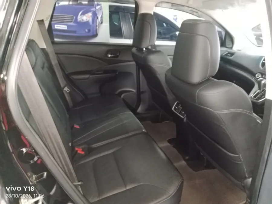 Foto Mobil Bekas Kabin Belakang Honda CR-V 2.4 RS Prestige tahun 2016