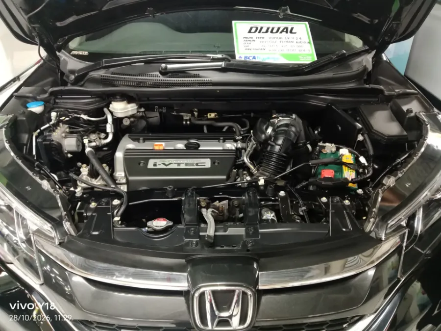 Foto Mobil Bekas Mesin Honda CR-V 2.4 RS Prestige tahun 2016