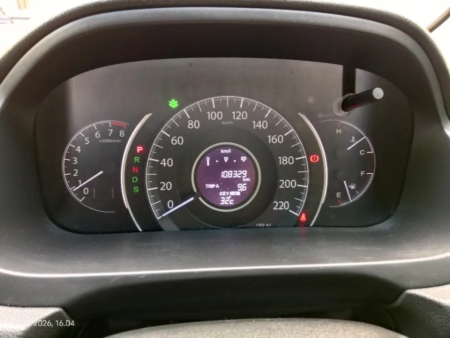 Foto Mobil Bekas Odometer Honda CR-V 2.4 RS Prestige tahun 2016