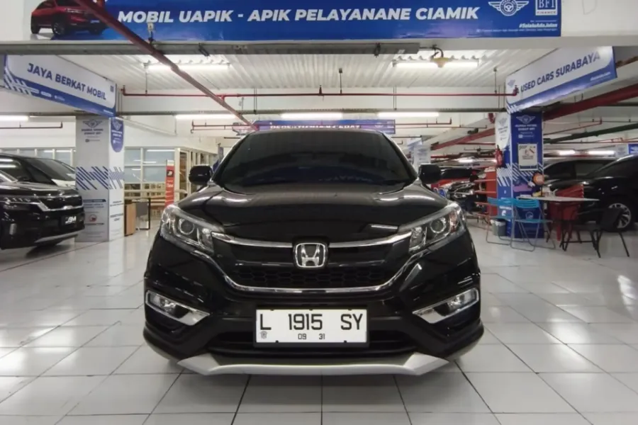Foto Mobil Bekas Tampak Depan Honda CR-V 2.4 RS Prestige tahun 2016