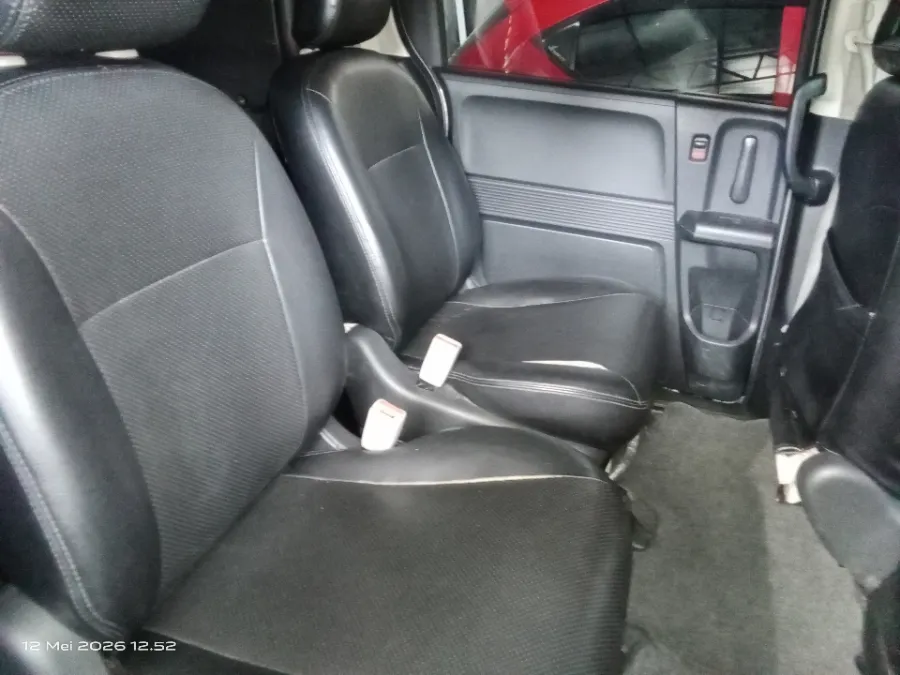 Foto Mobil Bekas Kabin Belakang Honda Freed 1.5 A tahun 2012