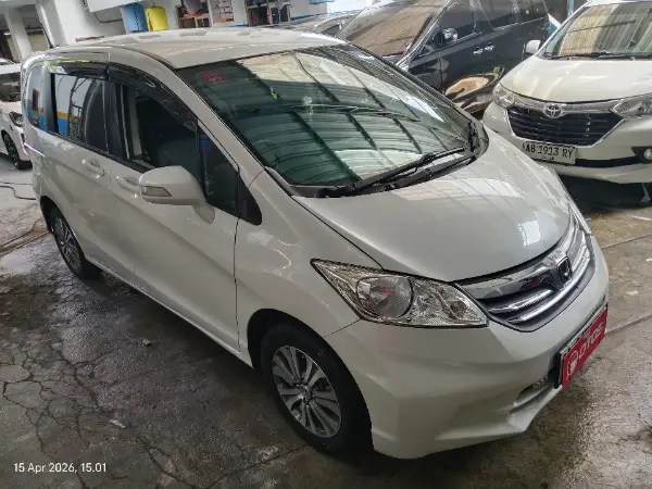 2012 Honda Freed 1.5 E