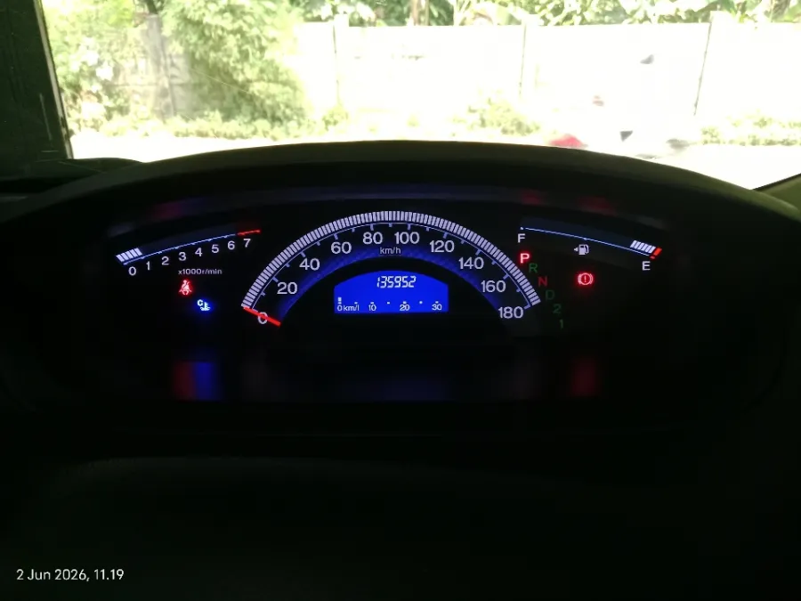 Foto Mobil Bekas Odometer Honda Freed 1.5 S tahun 2016