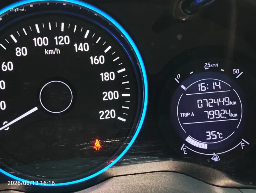 Foto Mobil Bekas Odometer Honda HR-V 1.5 tahun 2019