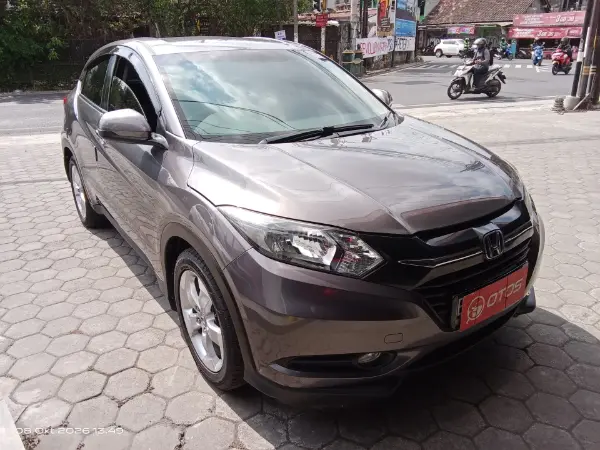 2016 Honda HR-V 1.5 E