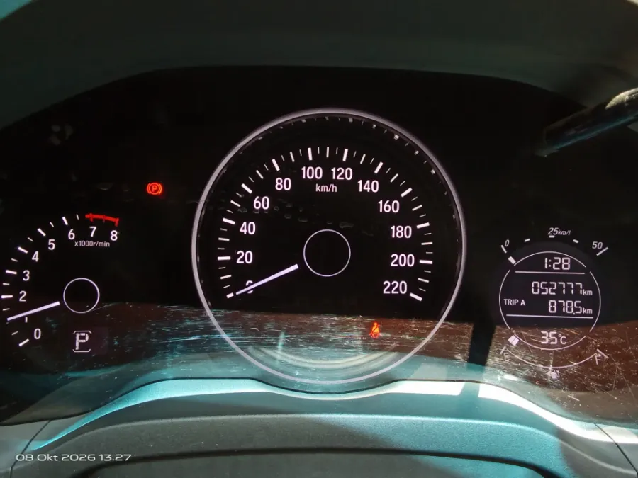 Foto Mobil Bekas Odometer Honda HR-V 1.5 E tahun 2016
