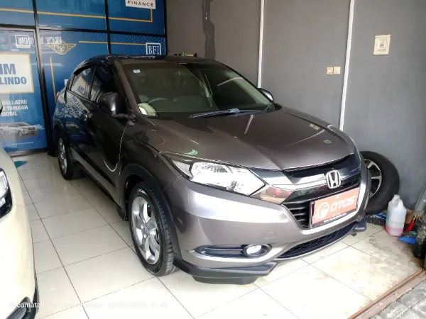 2017 Honda HR-V 1.5 E - Foto 1 dari 6