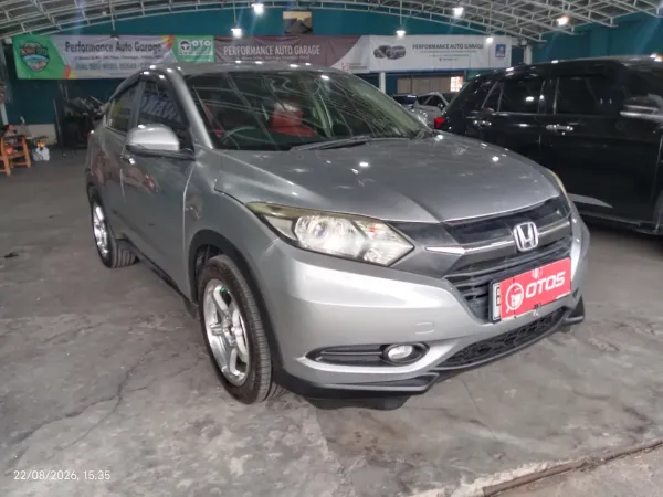 2017 Honda HR-V 1.5 E - Foto 1 dari 6