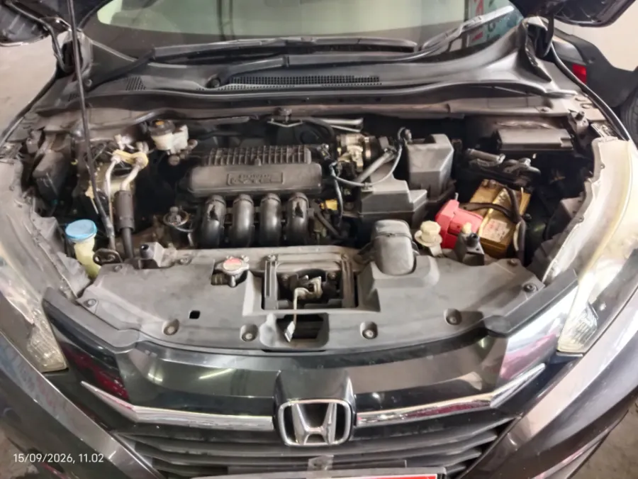 Foto Mobil Bekas Mesin Honda HR-V 1.5 E tahun 2017