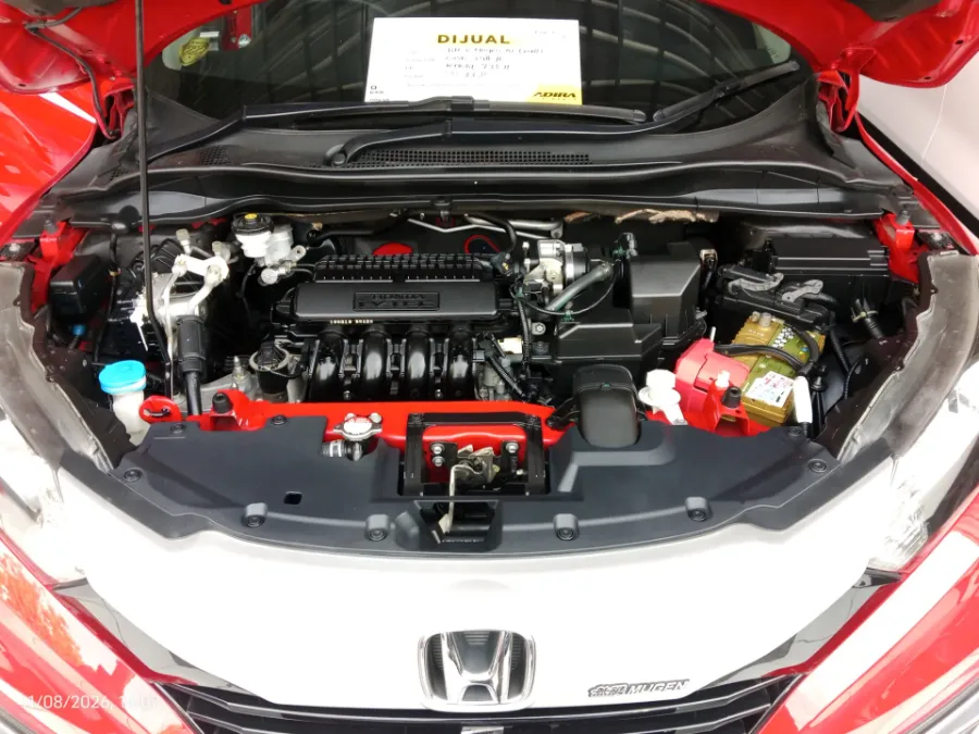 Foto Mobil Bekas Mesin Honda HR-V 1.5 E tahun 2018