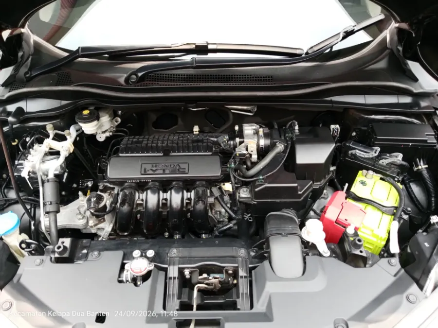 Foto Mobil Bekas Mesin Honda HR-V 1.5 E tahun 2019