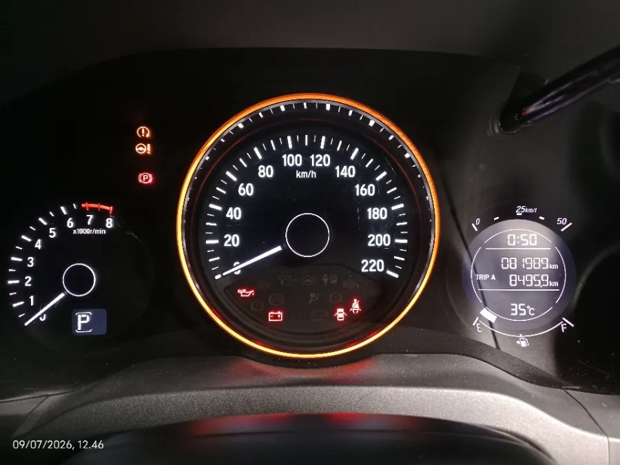Foto Mobil Bekas Odometer Honda HR-V 1.5 E tahun 2019