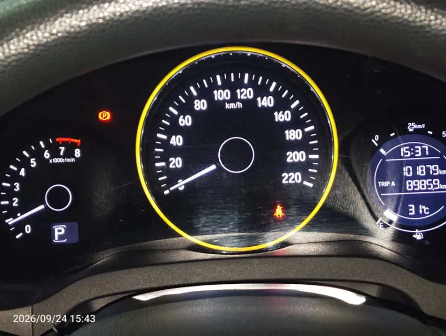 Foto Mobil Bekas Odometer Honda HR-V 1.5 E tahun 2019