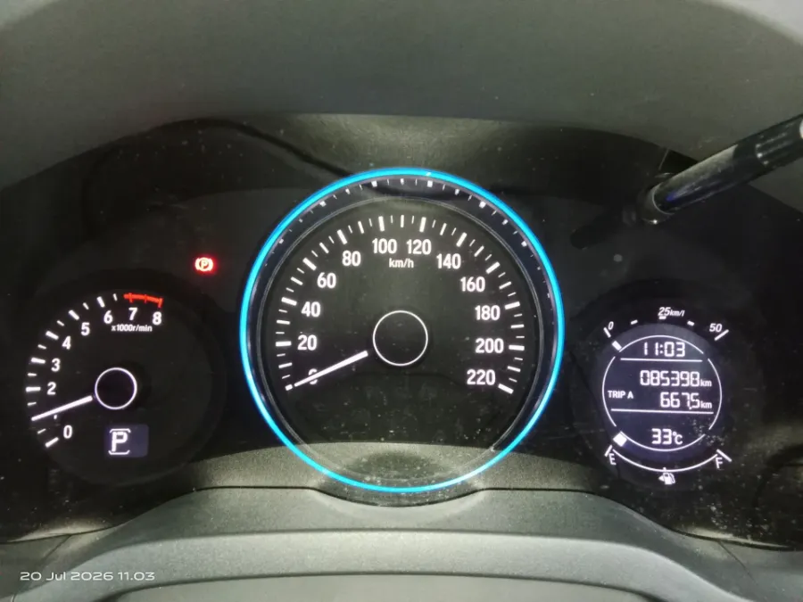 Foto Mobil Bekas Odometer Honda HR-V 1.5 E tahun 2020
