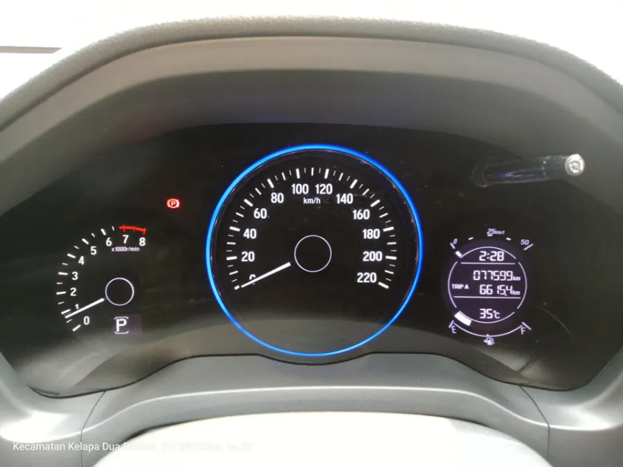 Foto Mobil Bekas Odometer Honda HR-V 1.5 E tahun 2020