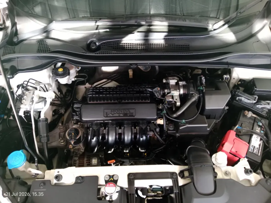 Foto Mobil Bekas Mesin Honda HR-V 1.5 E tahun 2021
