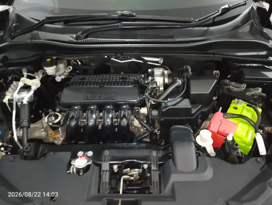 Foto Mobil Bekas Mesin Honda HR-V 1.5 E tahun 2021