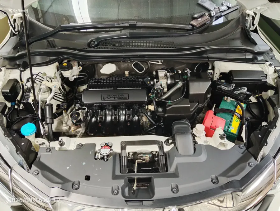 Foto Mobil Bekas Mesin Honda HR-V 1.5 E tahun 2021