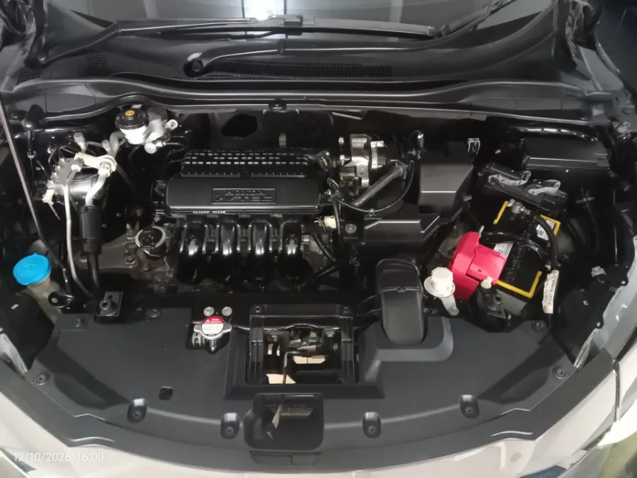 Foto Mobil Bekas Mesin Honda HR-V 1.5 E tahun 2021