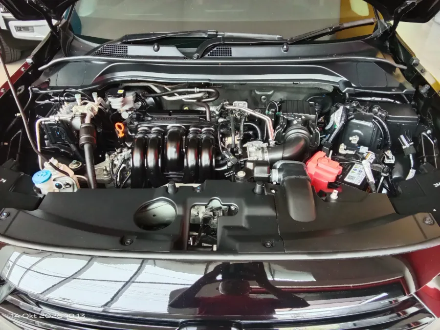 Foto Mobil Bekas Mesin Honda HR-V 1.5 E tahun 2022