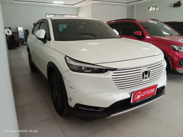 2023 Honda HR-V 1.5 E - Foto 1 dari 6