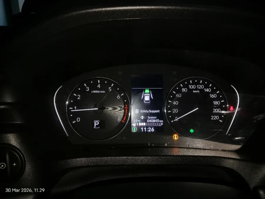 Foto Mobil Bekas Odometer Honda HR-V 1.5 E tahun 2023