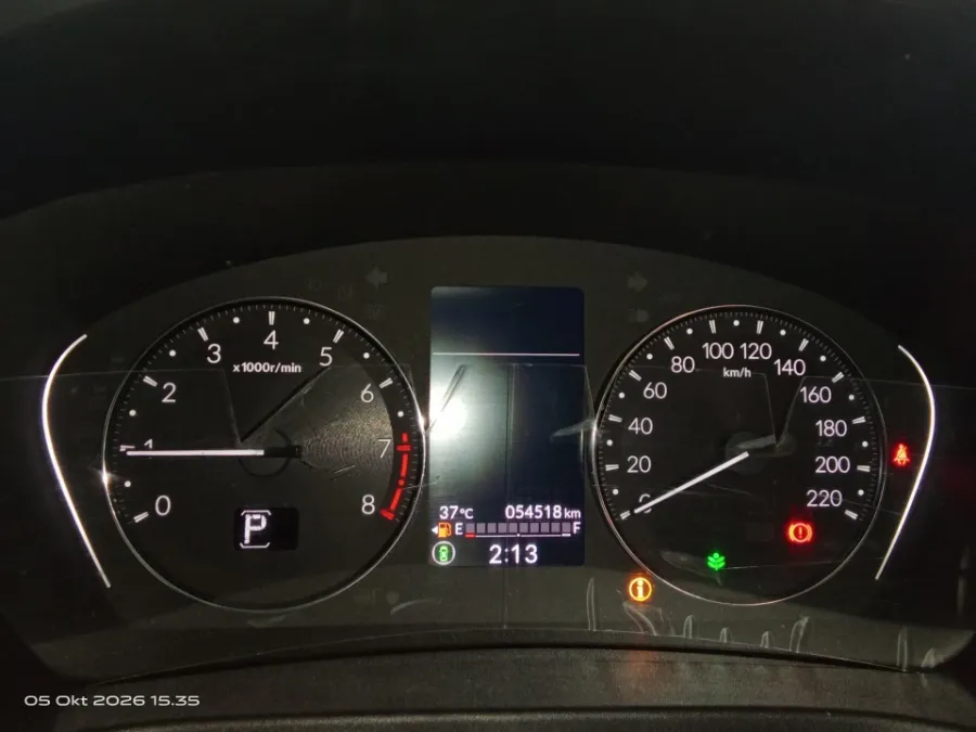 Foto Mobil Bekas Odometer Honda HR-V 1.5 E tahun 2023