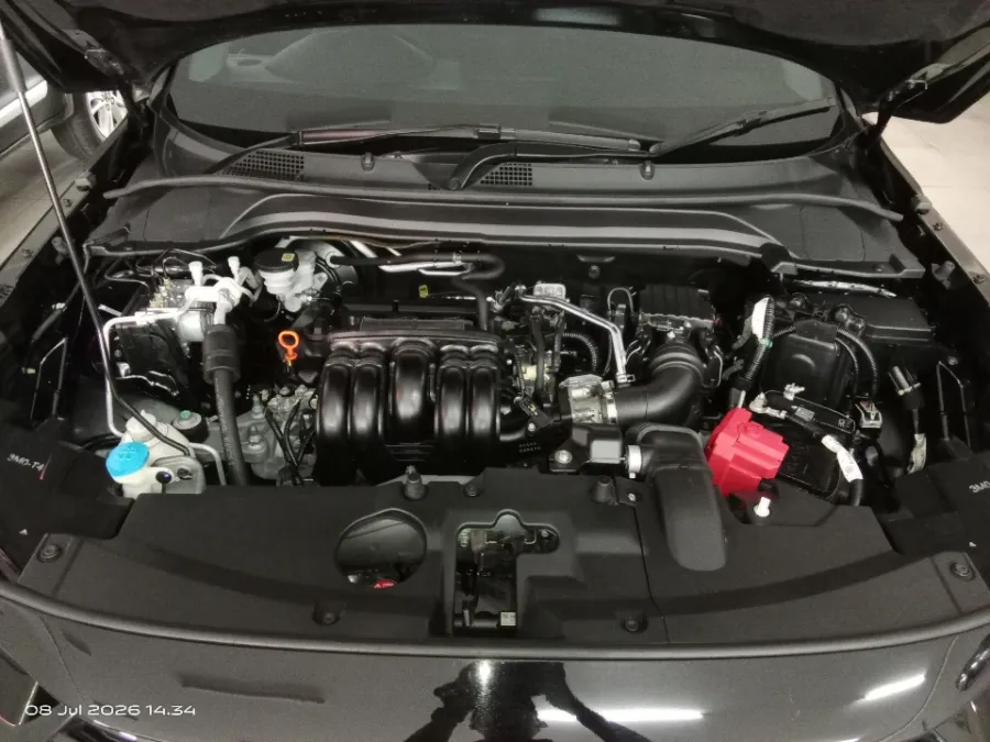 Foto Mobil Bekas Mesin Honda HR-V 1.5 E tahun 2024