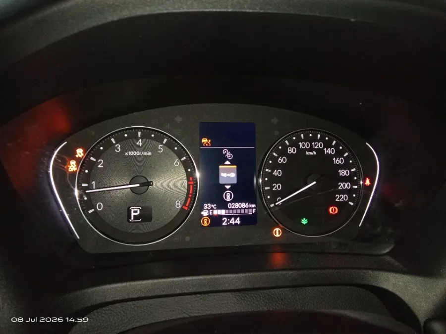 Foto Mobil Bekas Odometer Honda HR-V 1.5 E tahun 2024