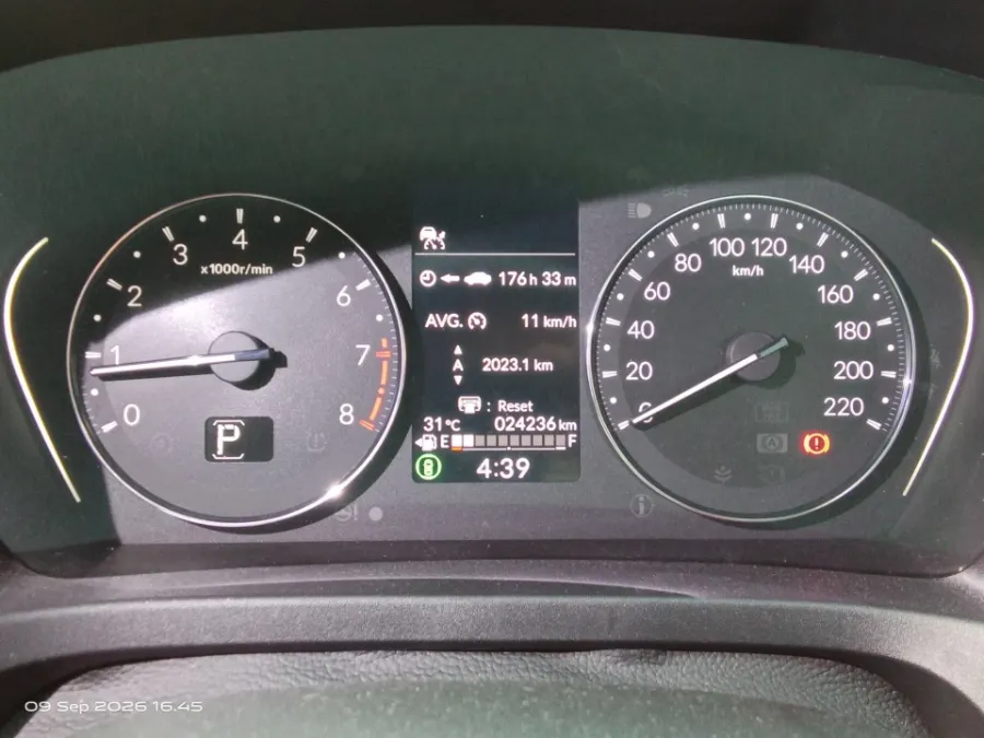 Foto Mobil Bekas Odometer Honda HR-V 1.5 E tahun 2024