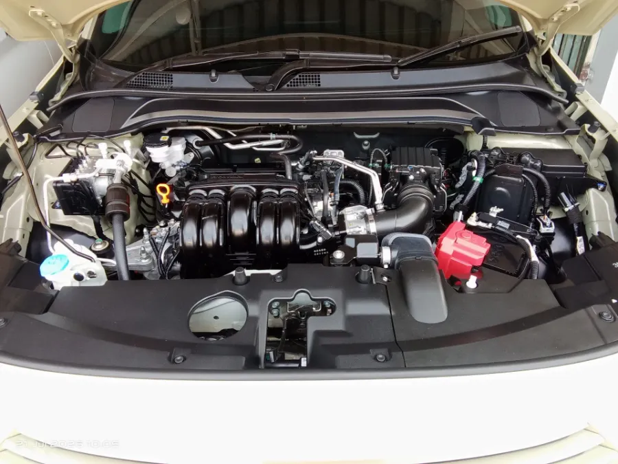 Foto Mobil Bekas Mesin Honda HR-V 1.5 E tahun 2025