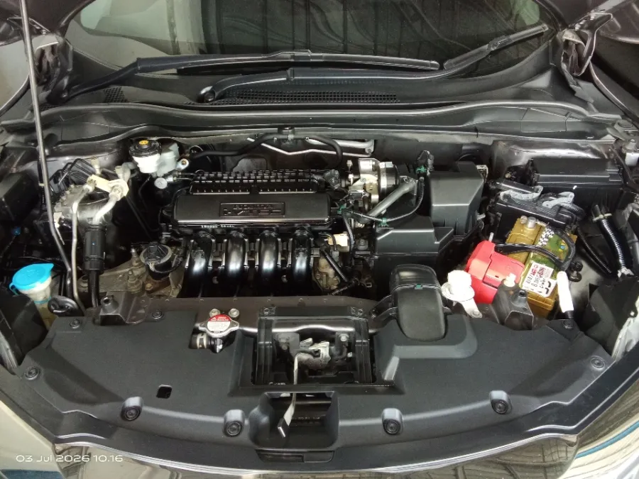 Foto Mobil Bekas Mesin Honda HR-V 1.5 E Special Edition tahun 2018