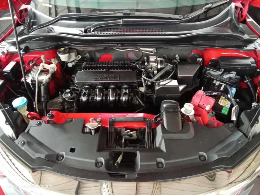 Foto Mobil Bekas Mesin Honda HR-V 1.5 E Special Edition tahun 2021