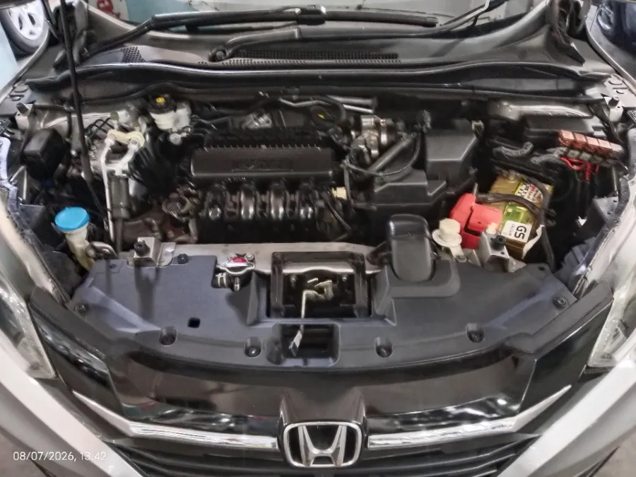 Foto Mobil Bekas Mesin Honda HR-V 1.5 S tahun 2016