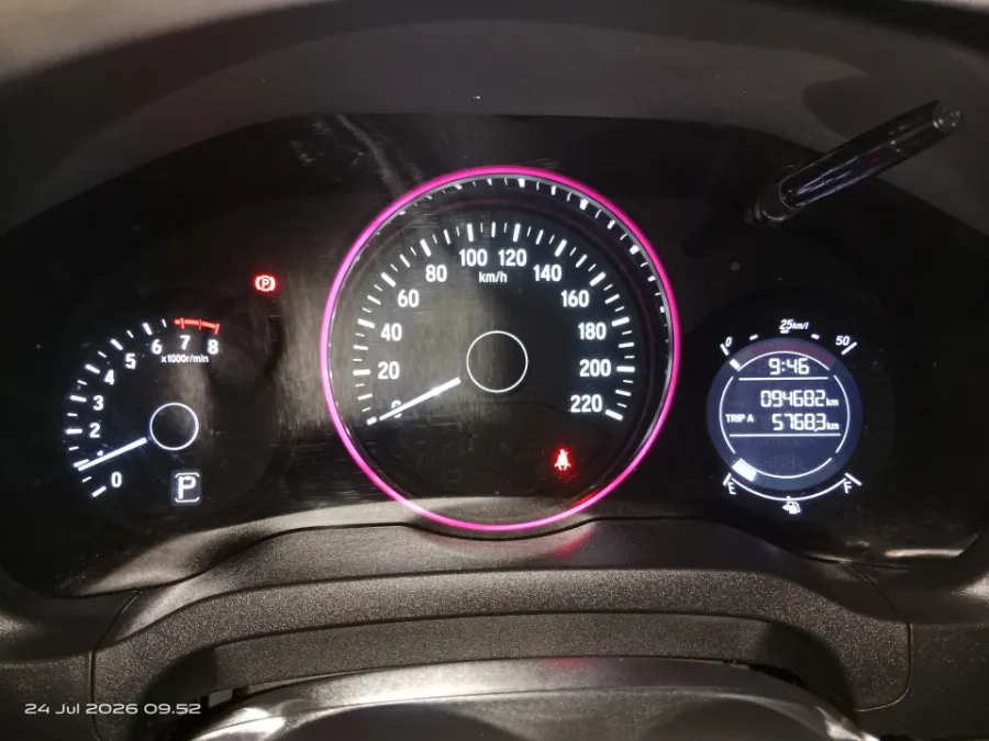 Foto Mobil Bekas Odometer Honda HR-V 1.5 S tahun 2016