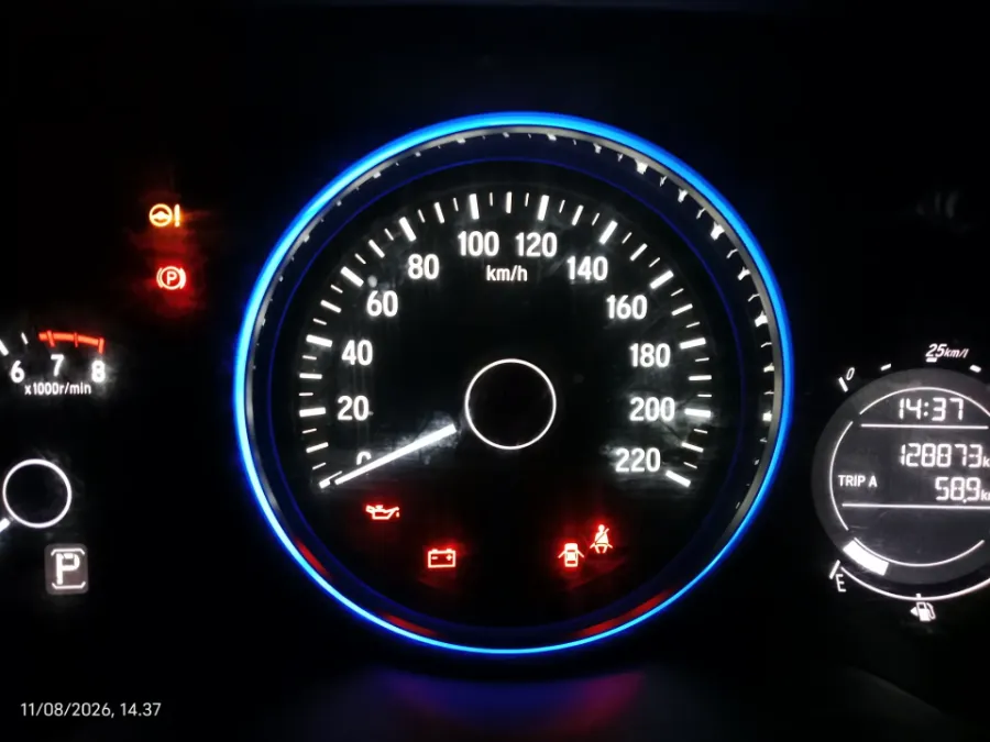 Foto Mobil Bekas Odometer Honda HR-V 1.5 S tahun 2016