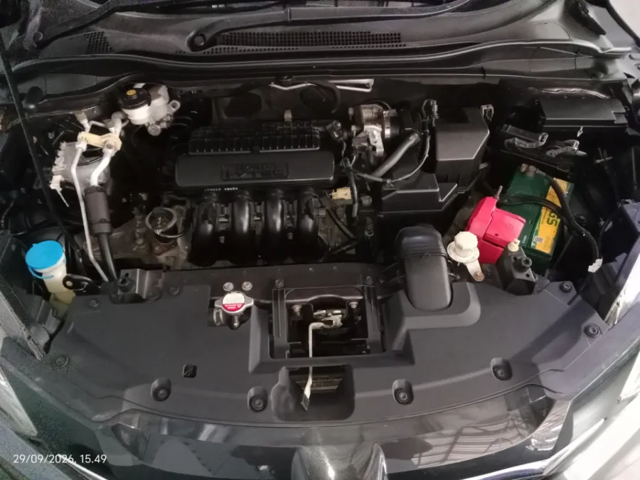 Foto Mobil Bekas Mesin Honda HR-V 1.5 S tahun 2017