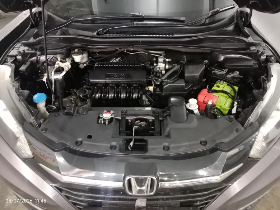 Foto Mobil Bekas Mesin Honda HR-V 1.5 S tahun 2018
