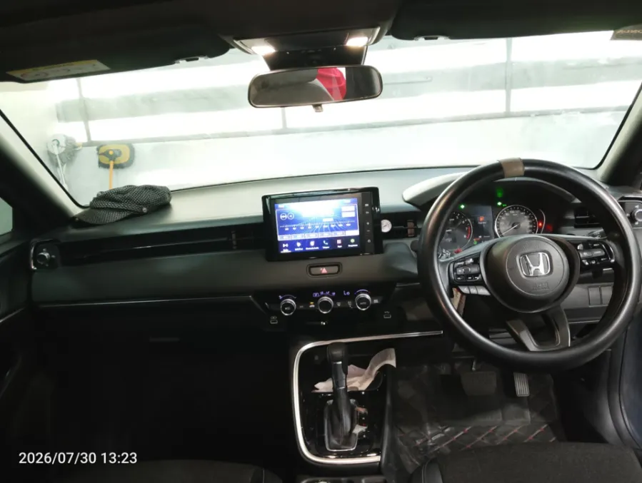 Foto Mobil Bekas Dashboard Honda HR-V 1.5 SE tahun 2022