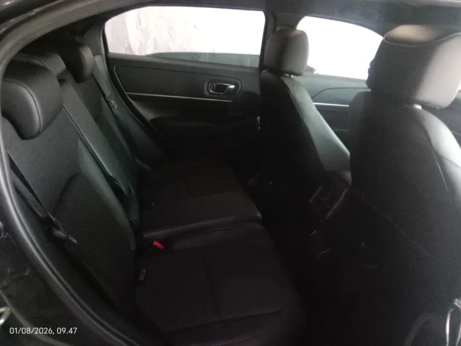 Foto Mobil Bekas Kabin Belakang Honda HR-V 1.5 SE tahun 2022