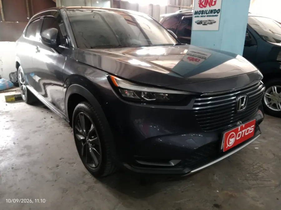Foto Mobil Bekas Kanan Depan Honda HR-V 1.5 SE tahun 2022